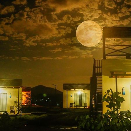 Tres Velas Surf Celestino Gazca Villasenor Esterno foto