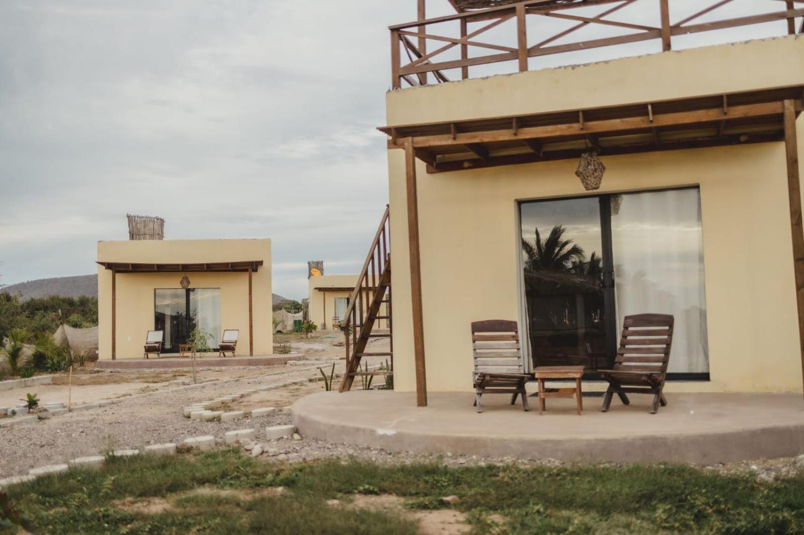 Tres Velas Surf Celestino Gazca Villasenor Esterno foto